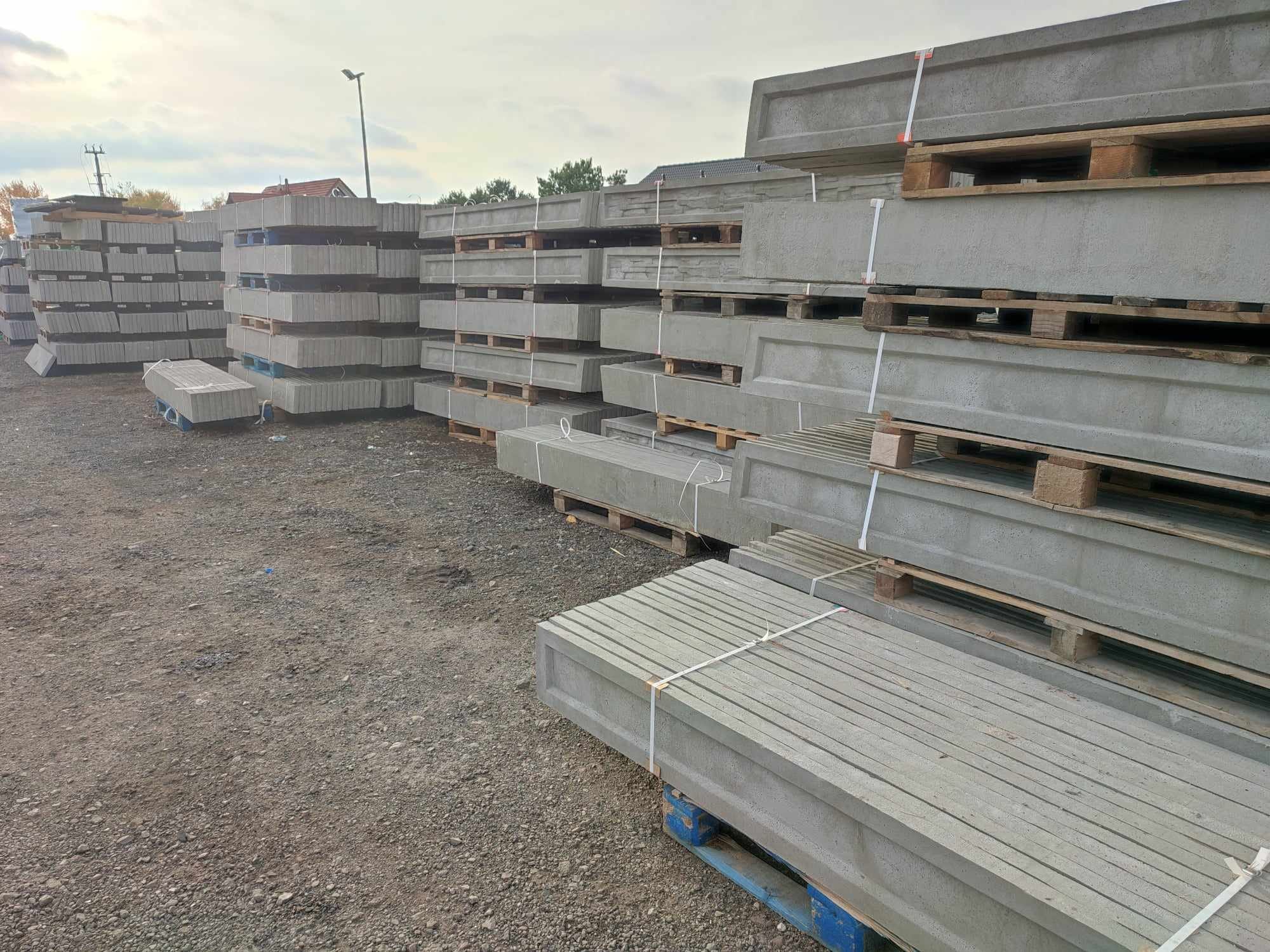 Produkcja podmurówki 1 – Najlepsze Ogrodzenie